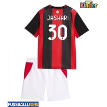 AC Milan Ardon Jashari #30 Heimtrikotsatz Kinder 2026-27 Kurzarm (+ Kurze Hosen)